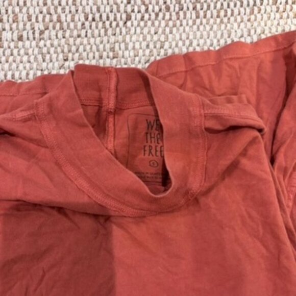 We The Free Be Free Tunic - Red Jasper Small - Picture 2 of 6
